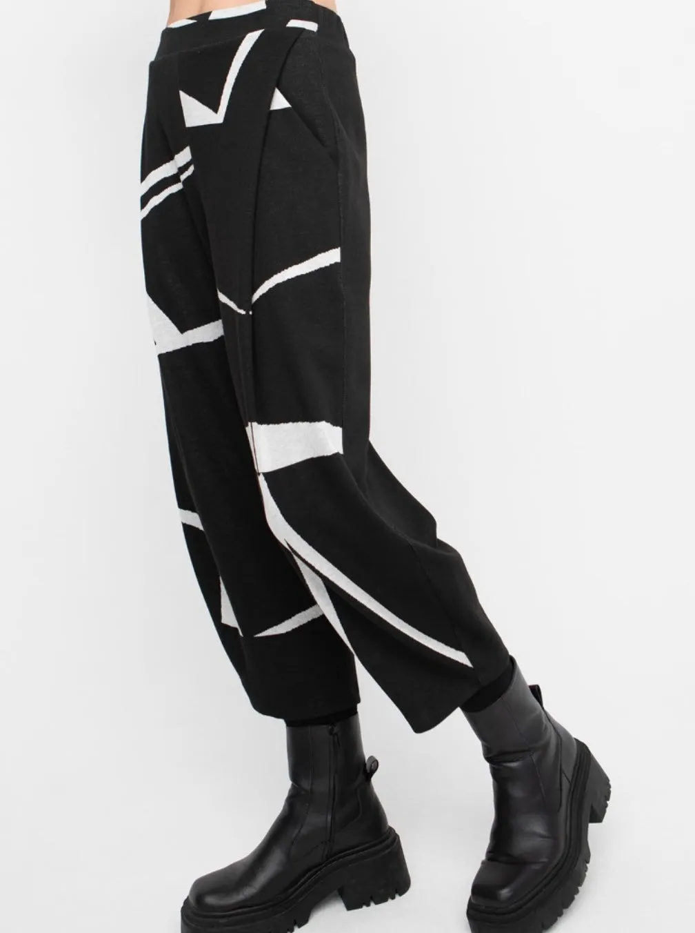 755296 Mirrors Trouser