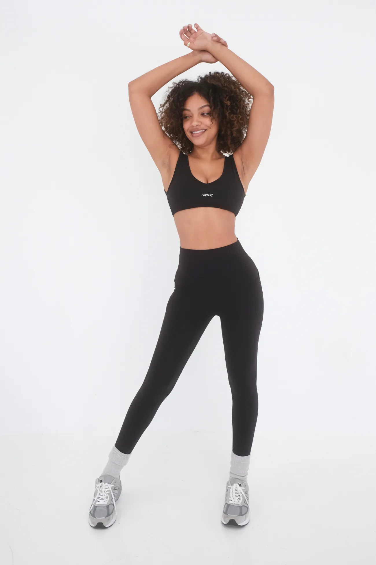 Alpine Sports Bra - Black