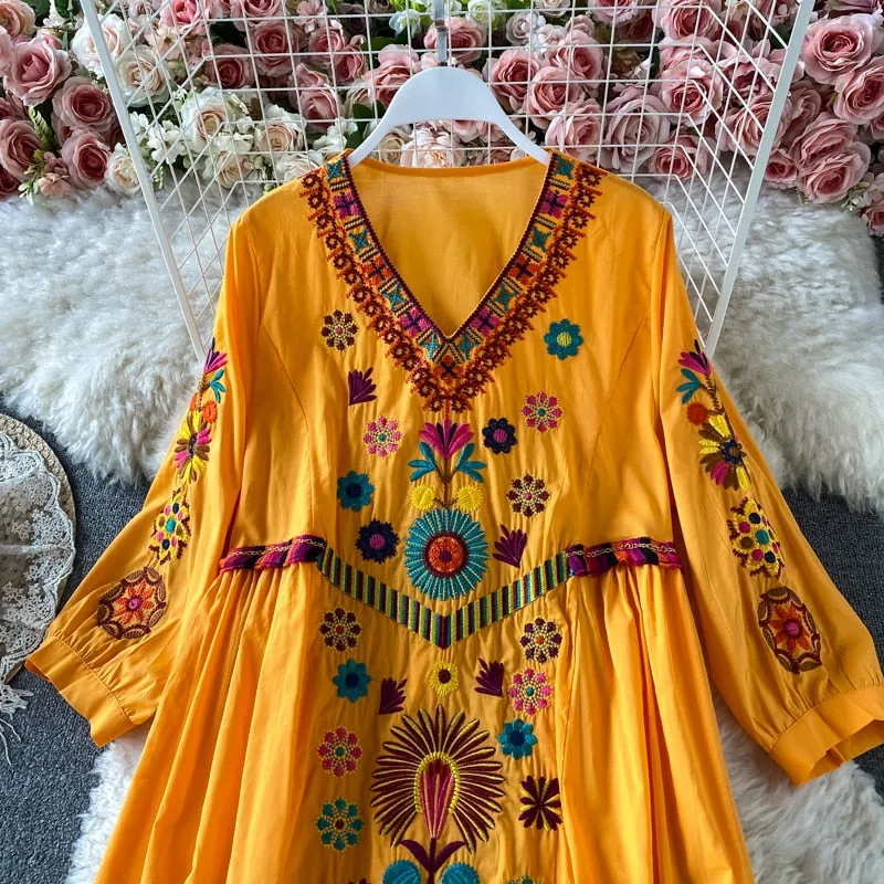 Boho Chic Floral Embroidery Maxi Dress