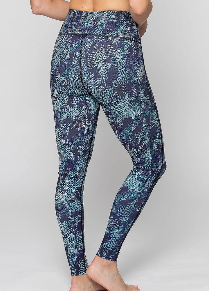 Camouflage Reversible F/L High Waisted leggings