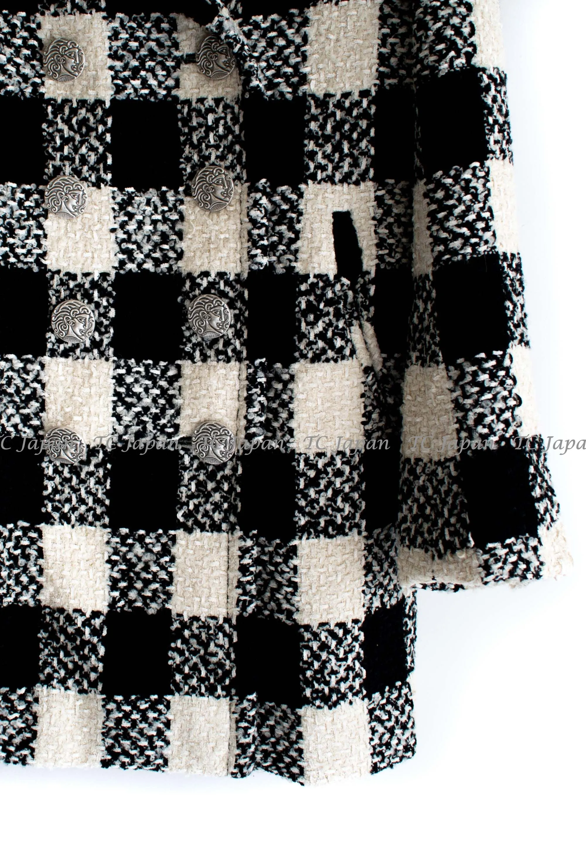 CHANEL 16PF Ivory Black Wool Silk Double Tweed Coat 34 36 38 40 シャネル アイボリー ブラック ウール シルク チェック ツイード コート メンズも！即発