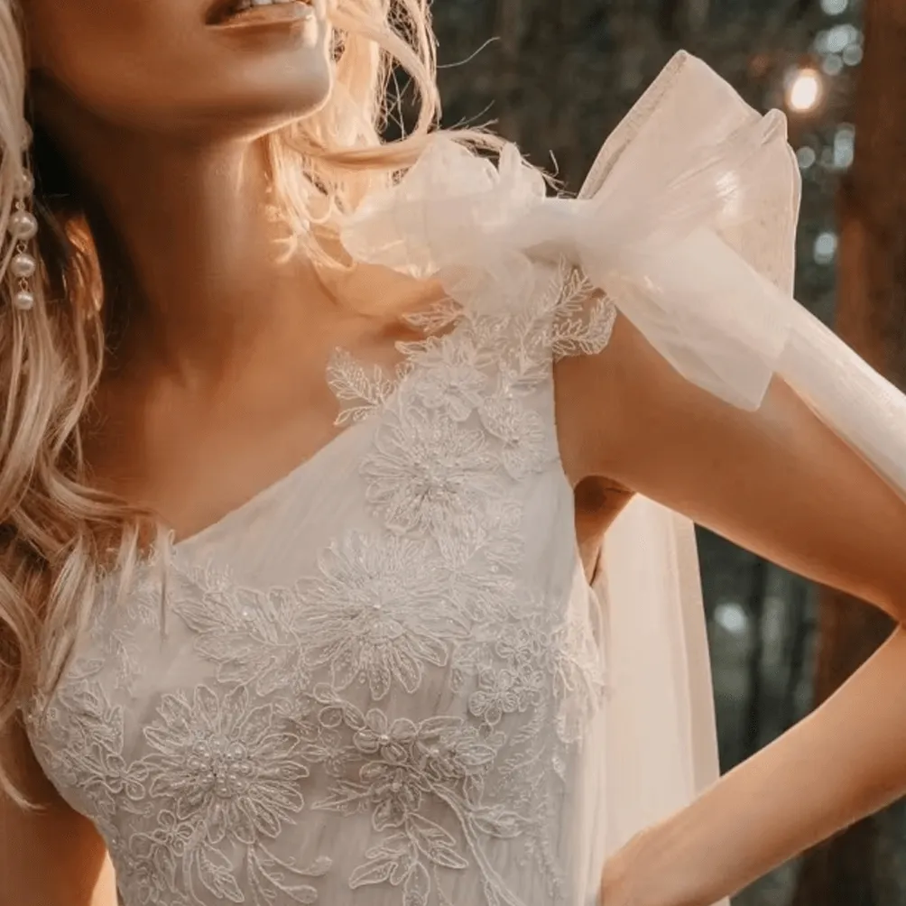 Custom One-Shoulder Ruched Tulle Beach Boho Wedding Dress with Beading & Floral Applique©