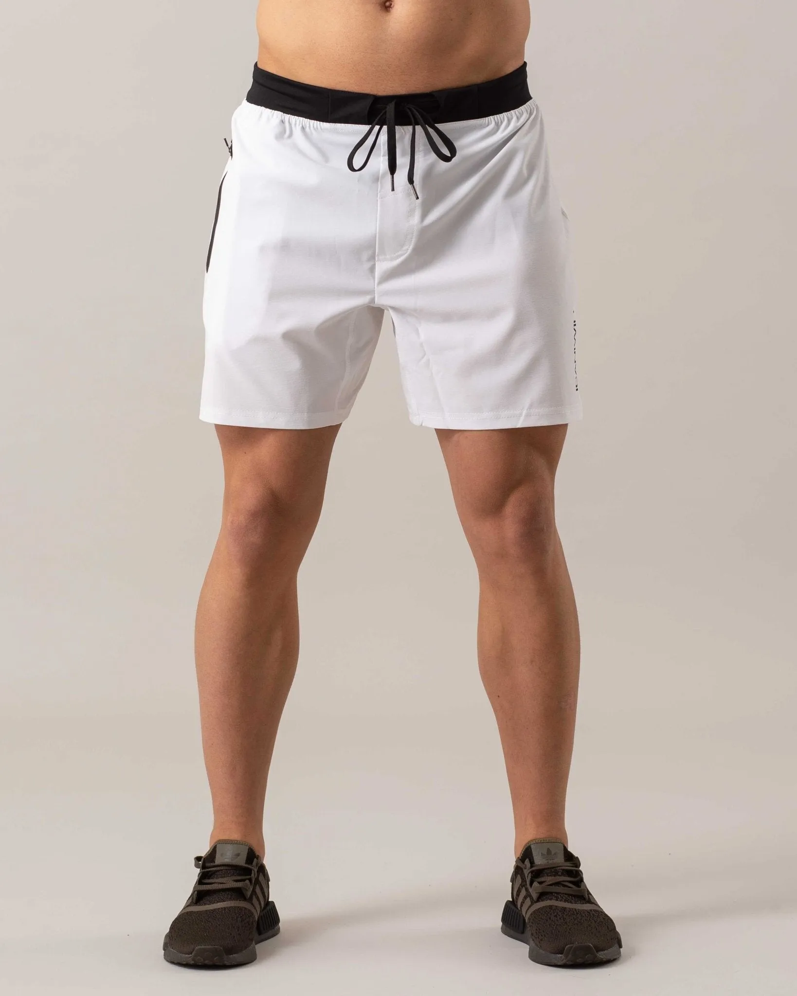 ICIW Shorts - White-Black