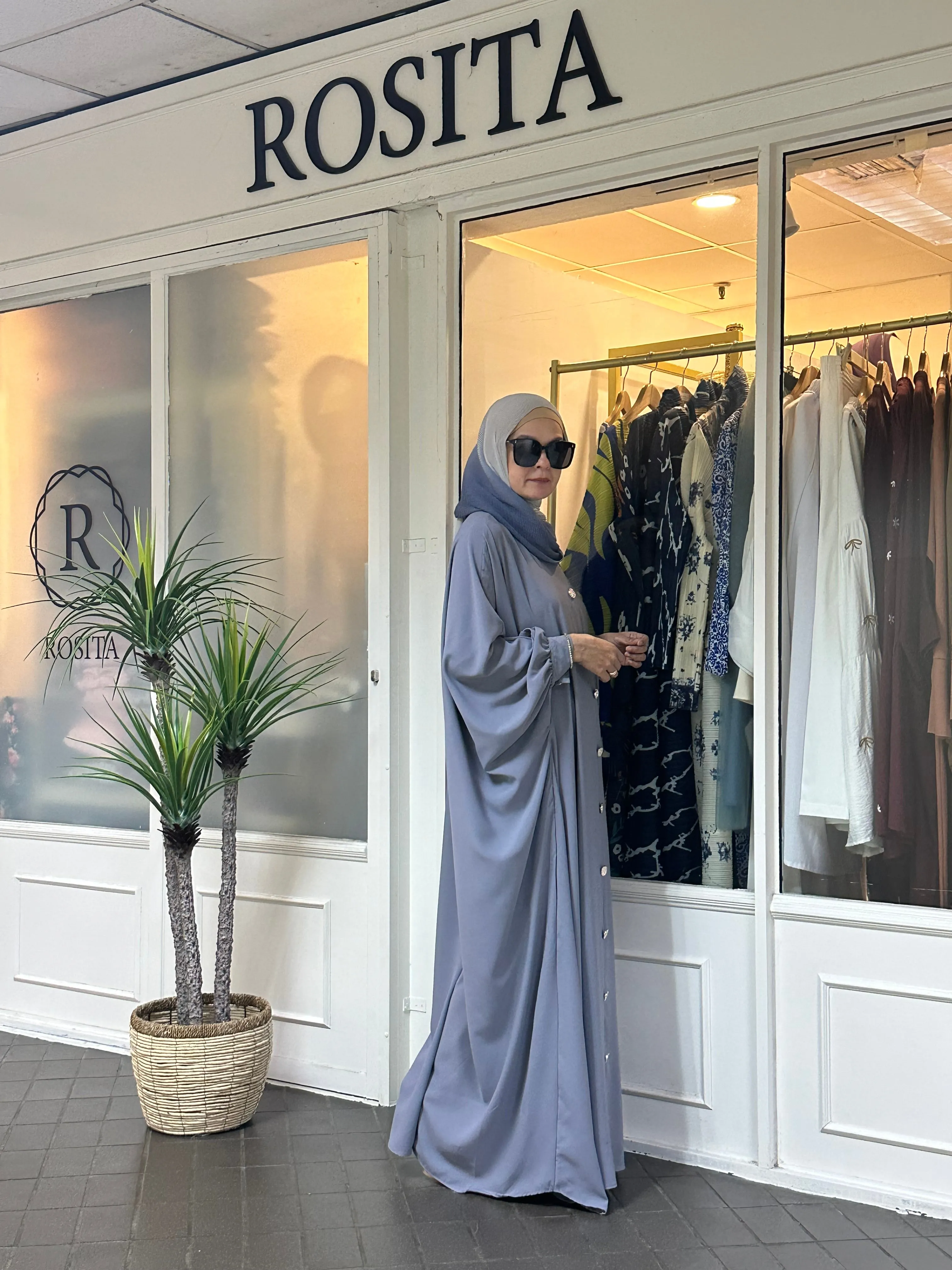 Raisa Voluminous Abaya in Grey (NEW!)