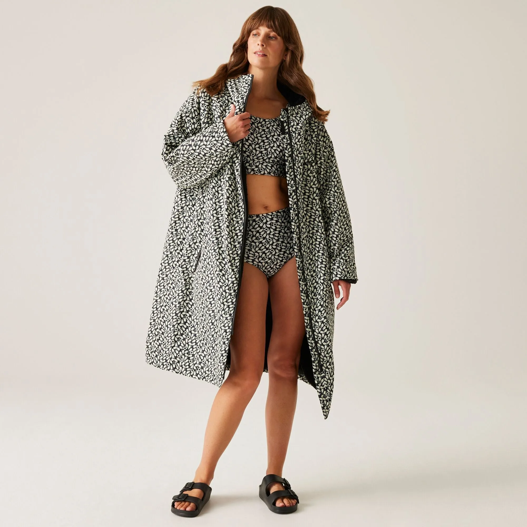 Regatta Womens Orla Kiely Waterproof Fleece Lined Changing Robe