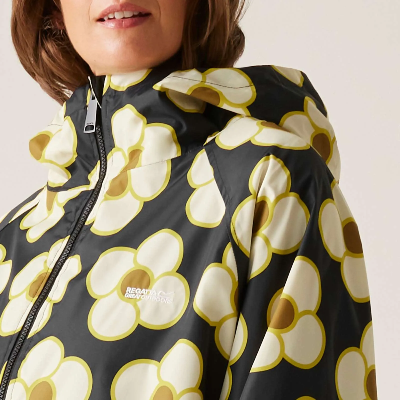 Regatta Womens Orla Kiely Waterproof Fleece Lined Changing Robe