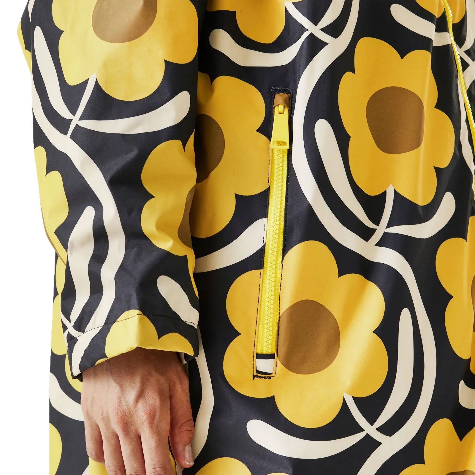 Regatta Womens Orla Kiely Waterproof Fleece Lined Changing Robe