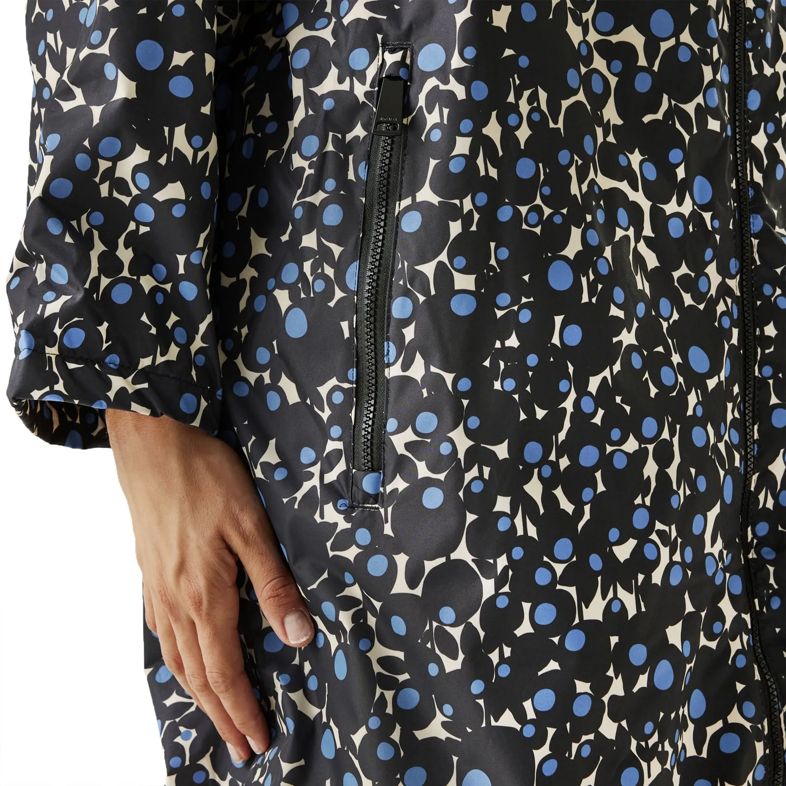 Regatta Womens Orla Kiely Waterproof Fleece Lined Changing Robe