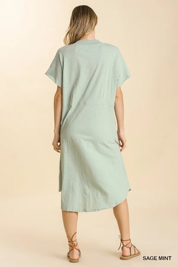 Short Sleeved V-Neck Midi Porkchop Pockets Dress