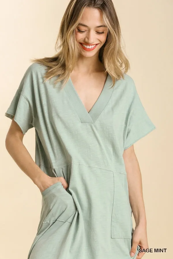Short Sleeved V-Neck Midi Porkchop Pockets Dress