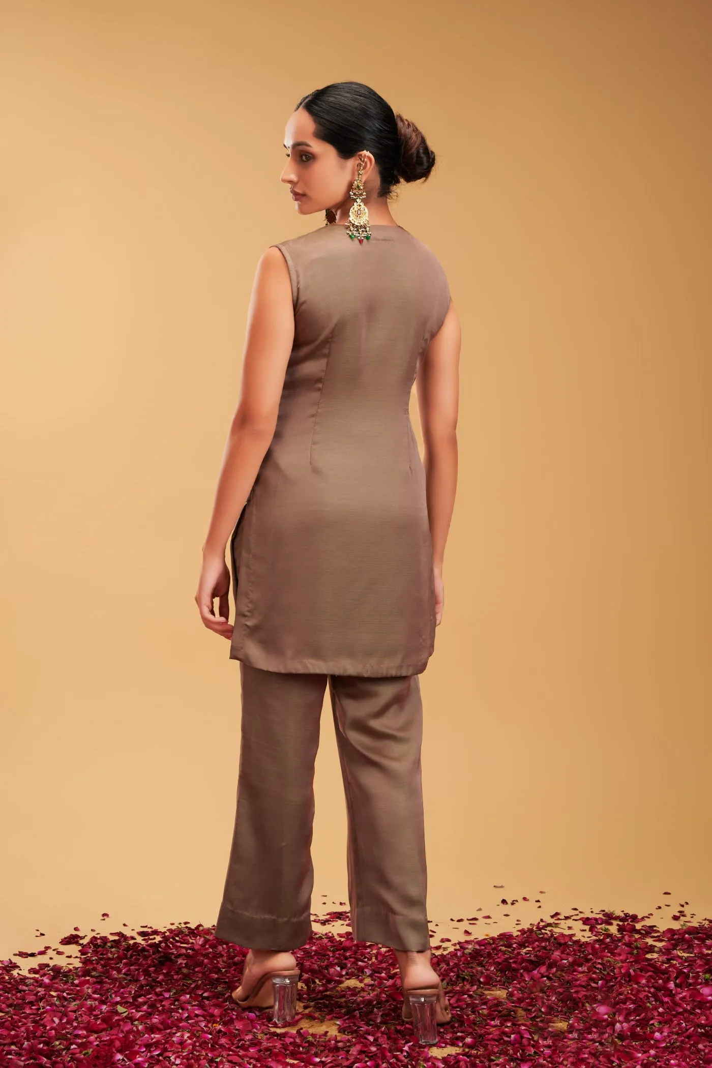 Suchi pant and kurta Pink Kurta with pants