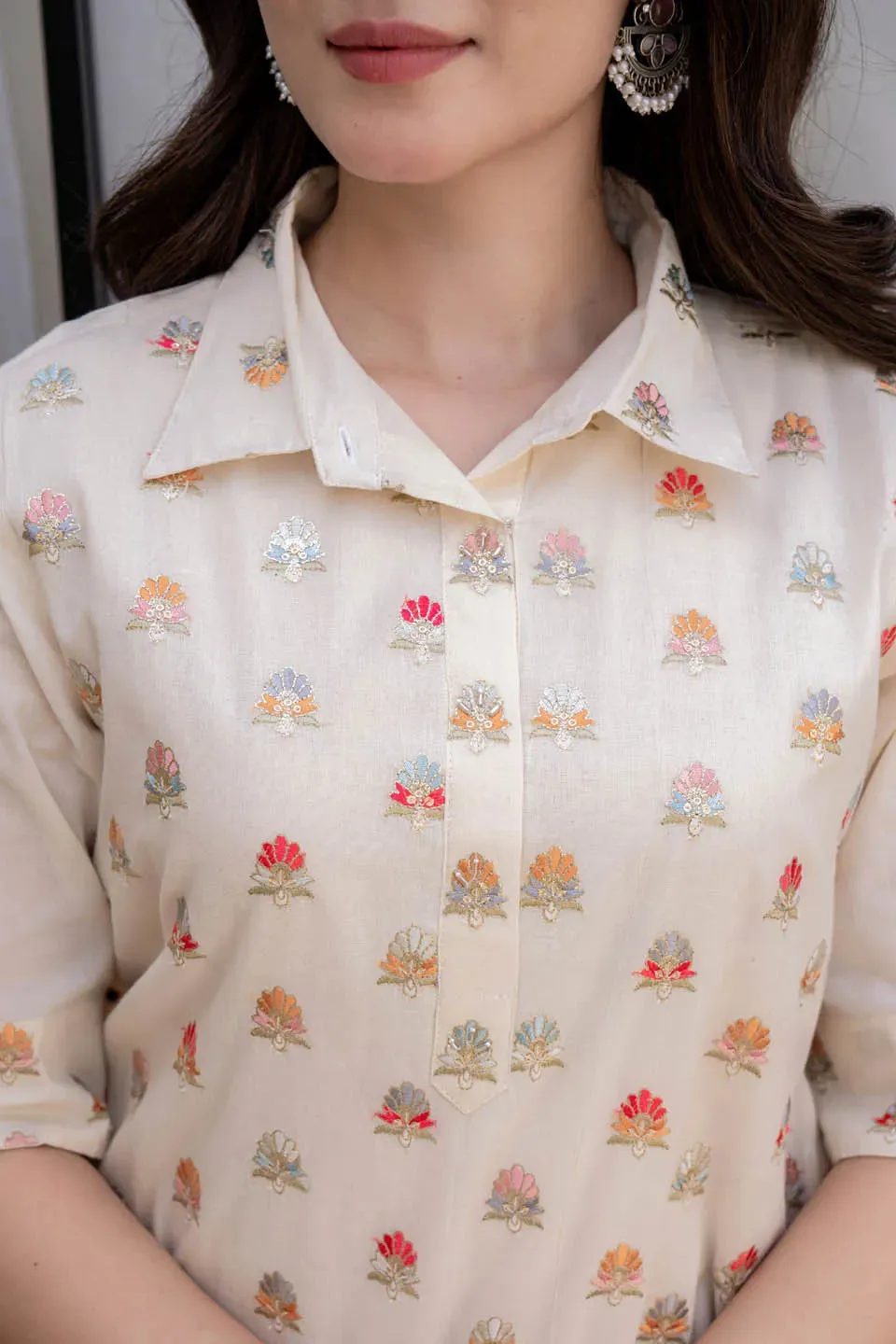 WOMEN EMBROIDERY WORK COORDINATED SET