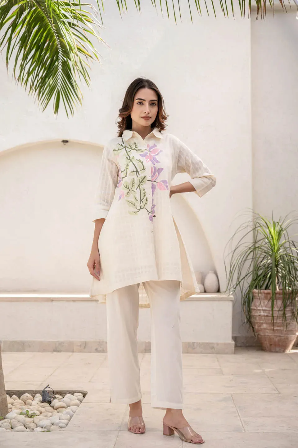 WOMEN'S OFF-WHITE COTTON DOBI SET WITH FLOWER PRINT