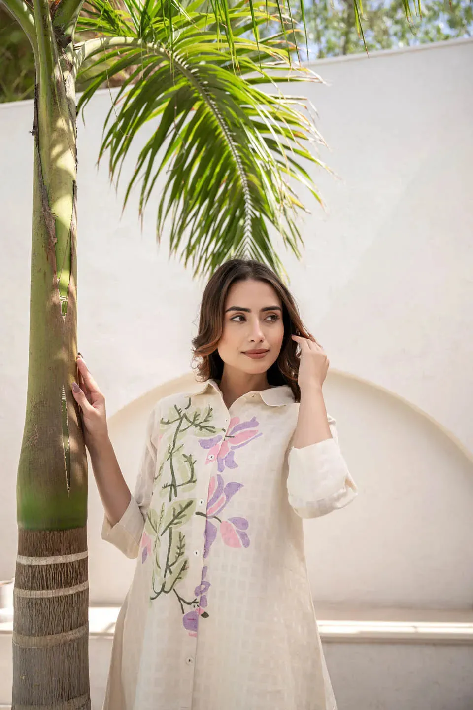 WOMEN'S OFF-WHITE COTTON DOBI SET WITH FLOWER PRINT