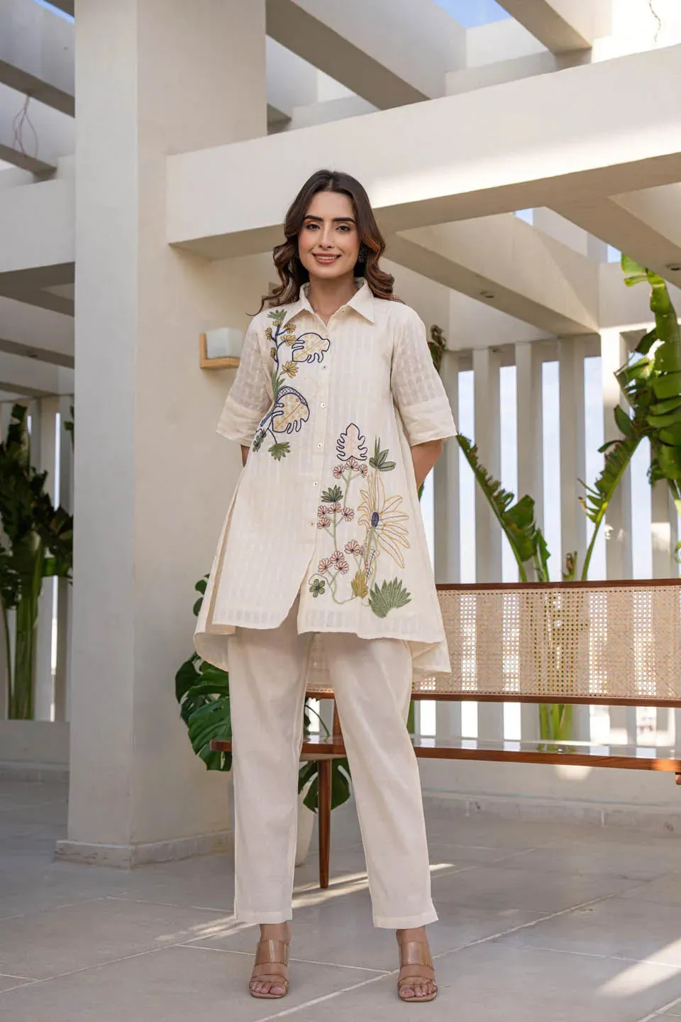 WOMEN'S OFF-WHITE COTTON EMBROIDERED COORD SET