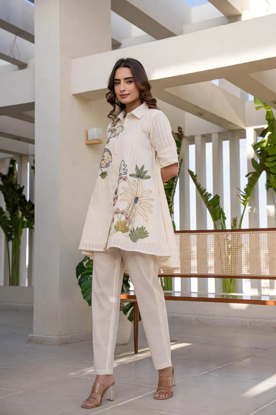 WOMEN'S OFF-WHITE COTTON EMBROIDERED COORD SET