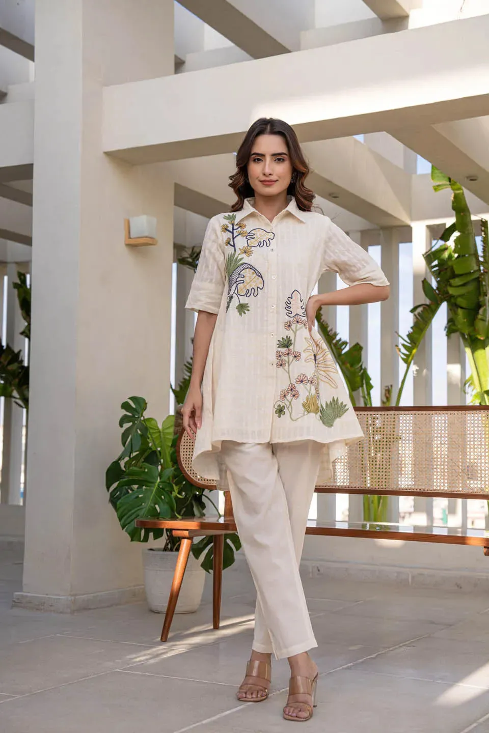 WOMEN'S OFF-WHITE COTTON EMBROIDERED COORD SET
